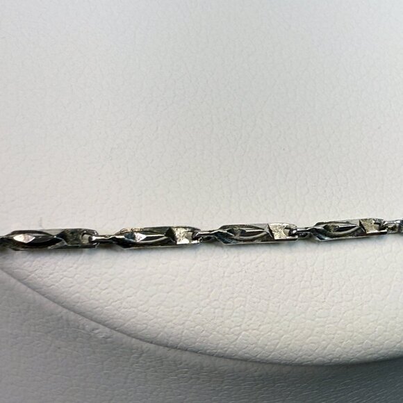 Thomas L. Mott Sterling Blue Morpho Butterfly Wing Pendant on 16″ Bar Link Chain - Picture 6 of 7